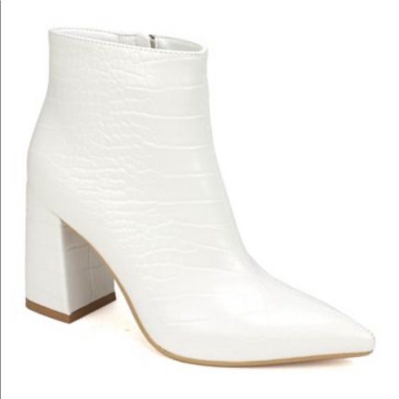 white crocodile booties